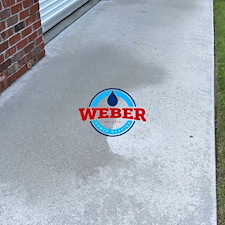 Beautiful-Brick-Home-in-The-Historic-District-of-Downtown-Wilmington-House-Washing-Concrete-Cleaning 3